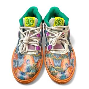 KYRIE 8 GO (GS) “Circle of Life”